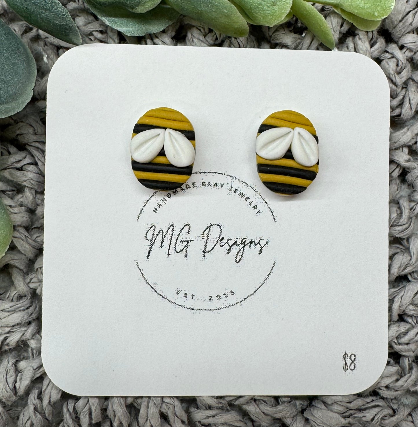 Bumblebee Studs