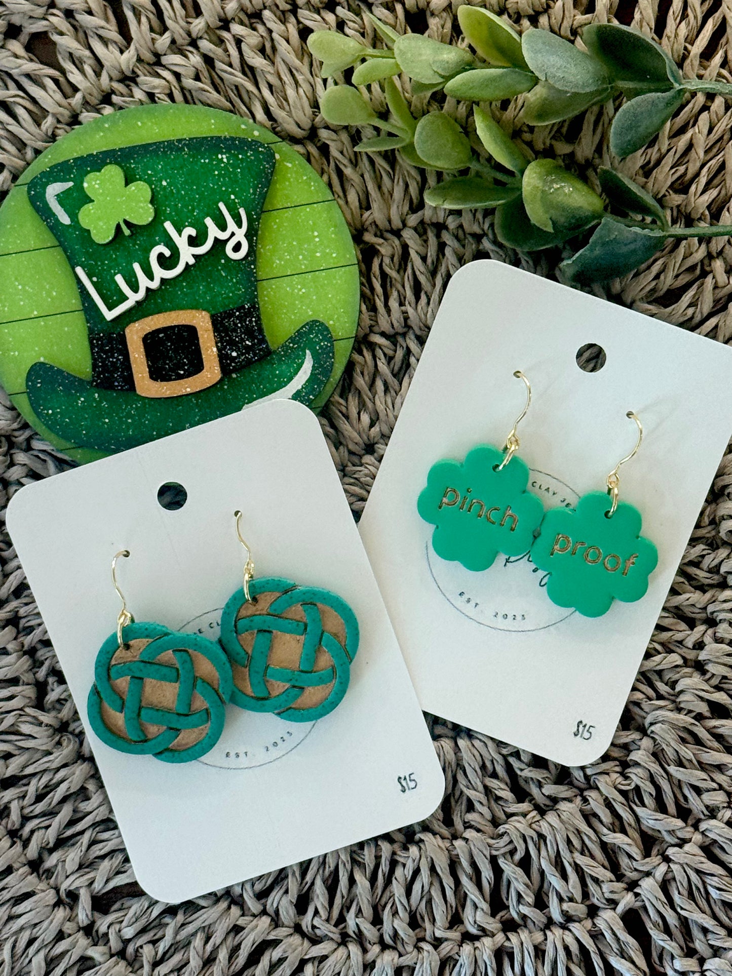 Celtic Knots or Pinch Proof