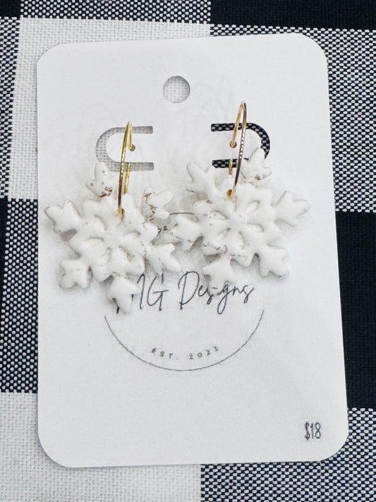 Gold Hoop Snowflake with Gold Flecks