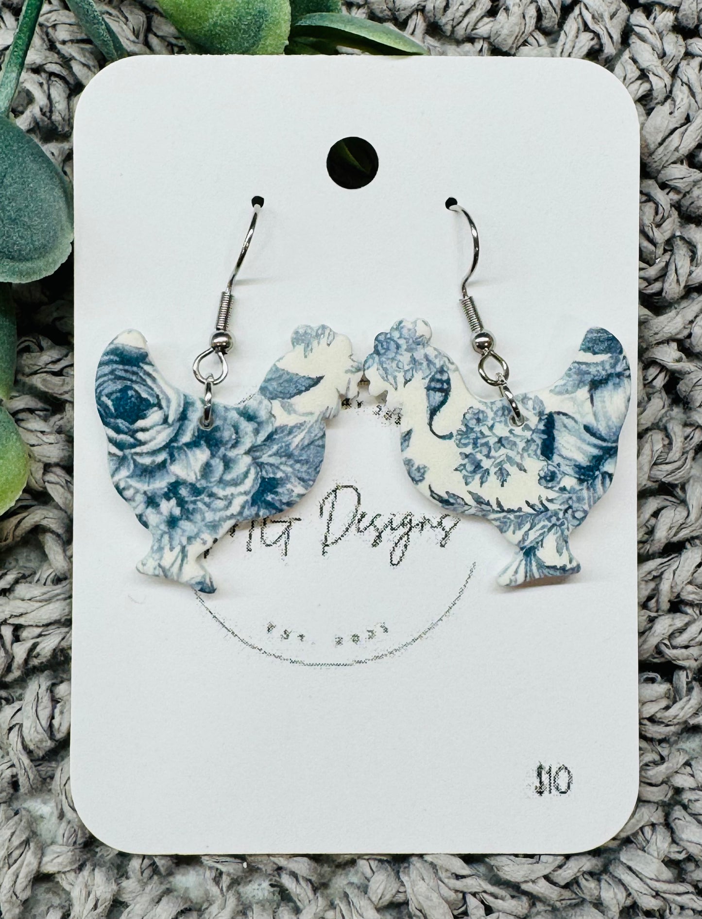 Blue Vintage Chickens